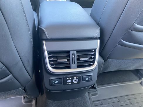 Certified 2024 Subaru Legacy Touring XT AWD/4WD image 34