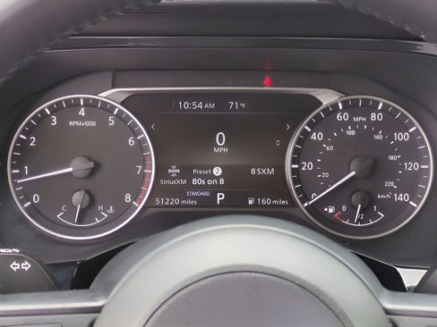 Used 2025 Nissan Pathfinder SV FWD image 22