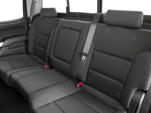 Used 2018 Chevrolet Silverado 1500 LT w/ All Star Edition image 26