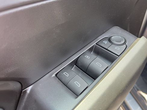 Used 2025 GMC Canyon Elevation w/ Convenience Package image 11