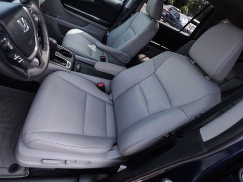 Used 2017 Honda Pilot EX-L image 41