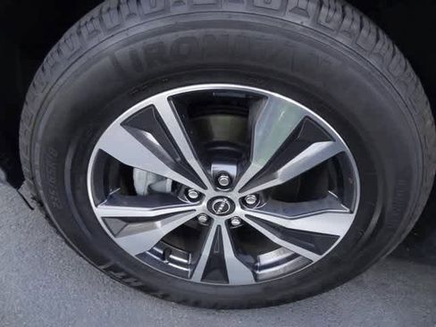 Used 2023 Nissan Murano SV image 13