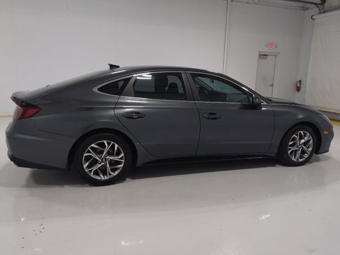 Used 2022 Hyundai Sonata SEL w/ Preferred Accessory Package FWD image 10