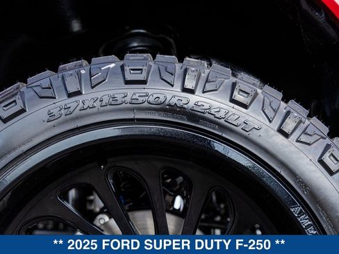 New 2025 Ford F250 Lariat w/ Lariat Ultimate Package image 31