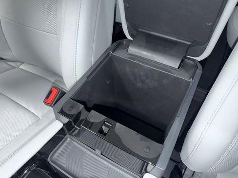 New 2026 Ford Explorer Platinum w/ LUX Leather Package image 22