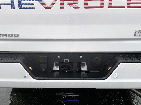 Used 2024 Chevrolet Silverado 2500 High Country w/ High Country Premium Package image 34