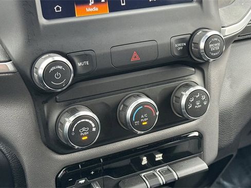 Used 2024 RAM 2500 Big Horn w/ Bed Utility Group image 30