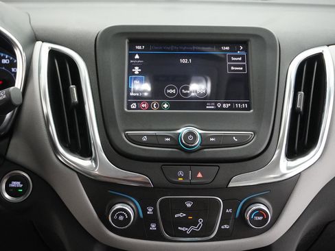 Used 2024 Chevrolet Equinox LS w/ Driver Confidence II Package image 24