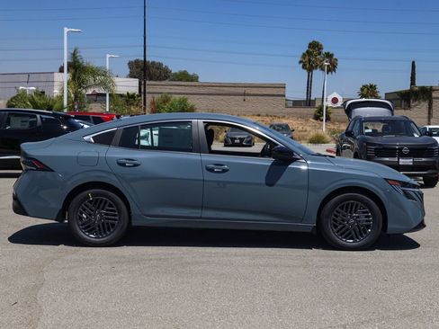 New 2026 Nissan Sentra SV w/ Floor Mat Package FWD image 3