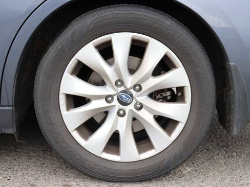 Used 2016 Subaru Legacy 2.5i Premium w/ Moonroof Package image 9