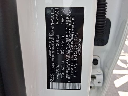 Certified 2023 Hyundai Elantra SEL w/ Preferred Accessory Package image 26