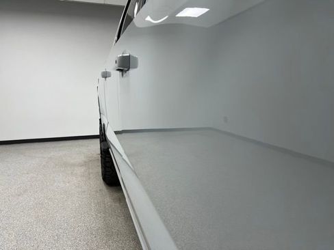 Used 2025 Ford F350 Platinum w/ Tremor Off-Road Package image 11