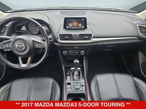 Used 2017 MAZDA MAZDA3 Touring FWD image 14