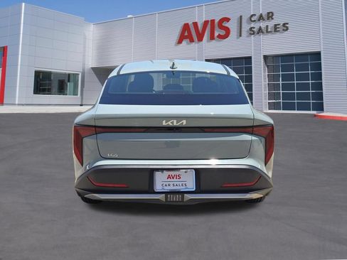 Used 2025 Kia K4 FWD image 7