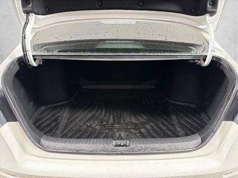 Used 2023 Honda Accord LX image 18