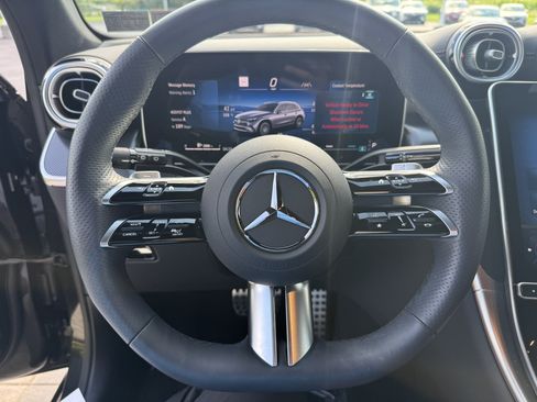 Used 2026 Mercedes-Benz GLC 300 4MATIC image 12
