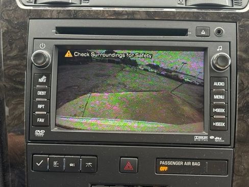 Used 2011 GMC Acadia Denali FWD image 26