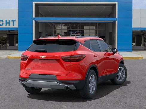 New 2025 Chevrolet Blazer LT w/ Convenience Package image 4