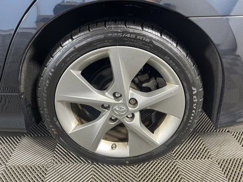 Used 2012 Toyota Camry SE image 11