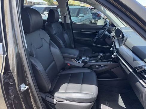 Used 2024 Kia Telluride S w/ S Sunroof Package AWD/4WD image 6