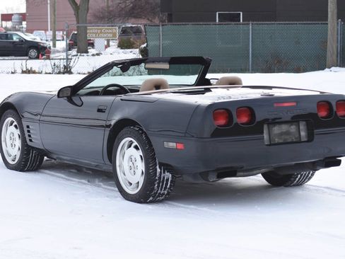 Used 1994 Chevrolet Corvette Convertible image 14