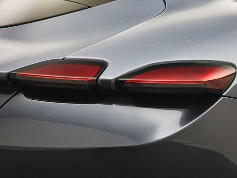 Certified 2022 Ferrari Roma image 26