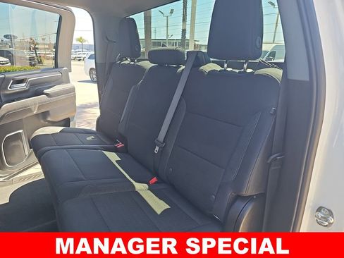 Used 2025 Chevrolet Silverado 2500 LT w/ Convenience Package AWD/4WD image 17