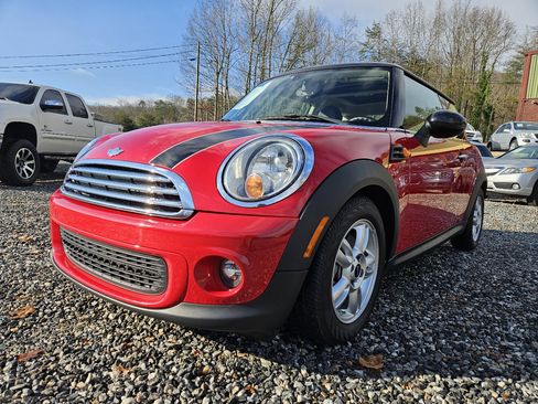 Used 2013 MINI Cooper Hardtop image 4