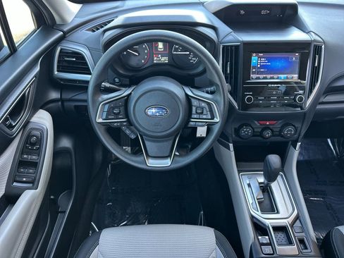 Used 2023 Subaru Forester AWD/4WD image 13