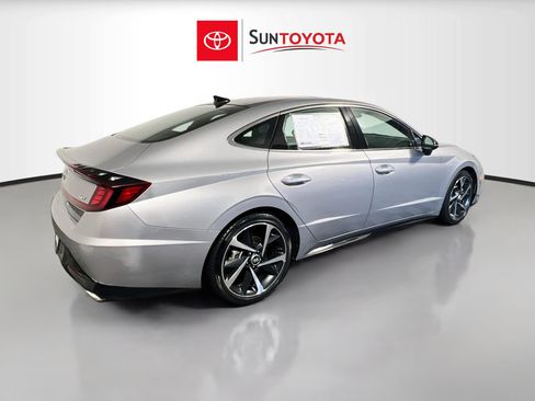 Used 2023 Hyundai Sonata SEL Plus w/ Cargo Package FWD image 4