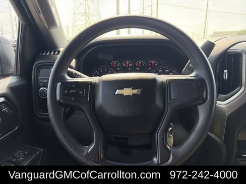 Used 2020 Chevrolet Silverado 1500 Custom w/ Custom Value Package RWD image 12