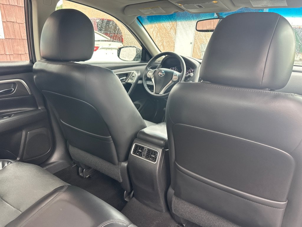 Used 2015 Nissan Altima 2.5 SL w/ Moonroof Package FWD image 12