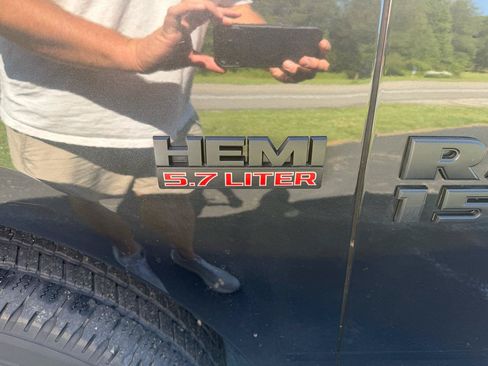 Used 2016 RAM 1500 Express w/ Black Ram 1500 Express Group AWD/4WD image 11