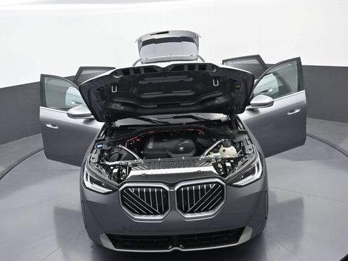 Used 2025 BMW X3 xDrive30i AWD/4WD image 38