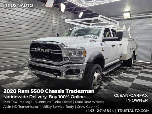 Used 2020 RAM 5500 Tradesman w/ Chrome Appearance Group AWD/4WD image 1