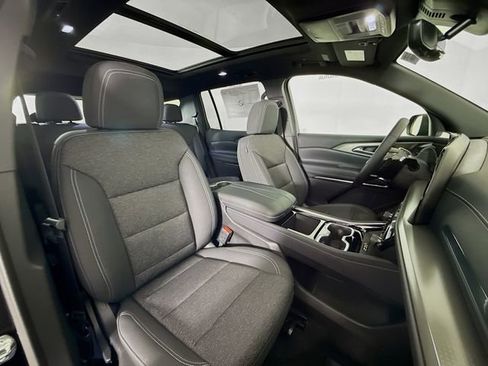 New 2026 Chevrolet Traverse LT w/ Sun and Wheel Package image 32