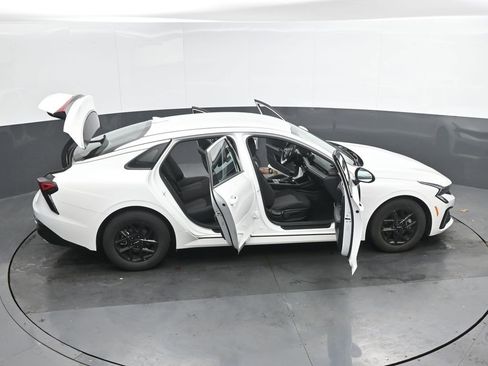 Used 2025 Kia K5 LXS image 51