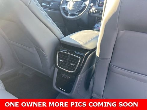 Used 2023 Lincoln Nautilus Reserve w/ Equipment Group 201A image 11