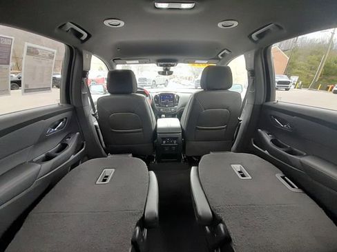 Used 2022 Chevrolet Traverse RS AWD/4WD image 49