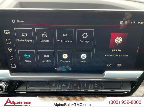 Used 2024 GMC Sierra 2500 SLE AWD/4WD image 16