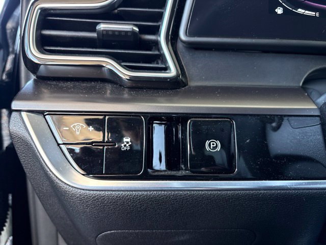 Certified 2023 Kia Sportage EX FWD image 23