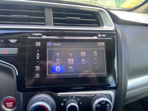 Used 2015 Honda Fit EX image 17