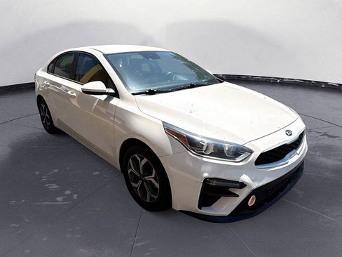 Used 2021 Kia Forte LXS FWD image 7