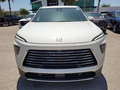 New 2025 Buick Enclave Preferred w/ Super Cruise Package image 17