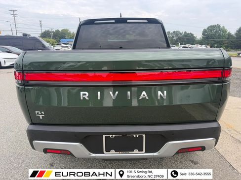 Used 2023 Rivian R1T Adventure Dual AWD/4WD image 4