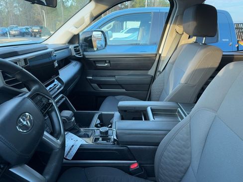 Used 2023 Toyota Tundra SR5 w/ SR5 Convenience Package image 5