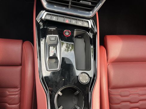 Certified 2024 Audi RS e-tron GT w/ Carbon Performance Package AWD/4WD image 26