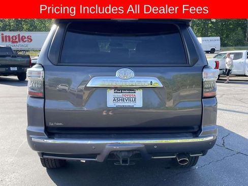 Used 2018 Toyota 4Runner Limited AWD/4WD image 4