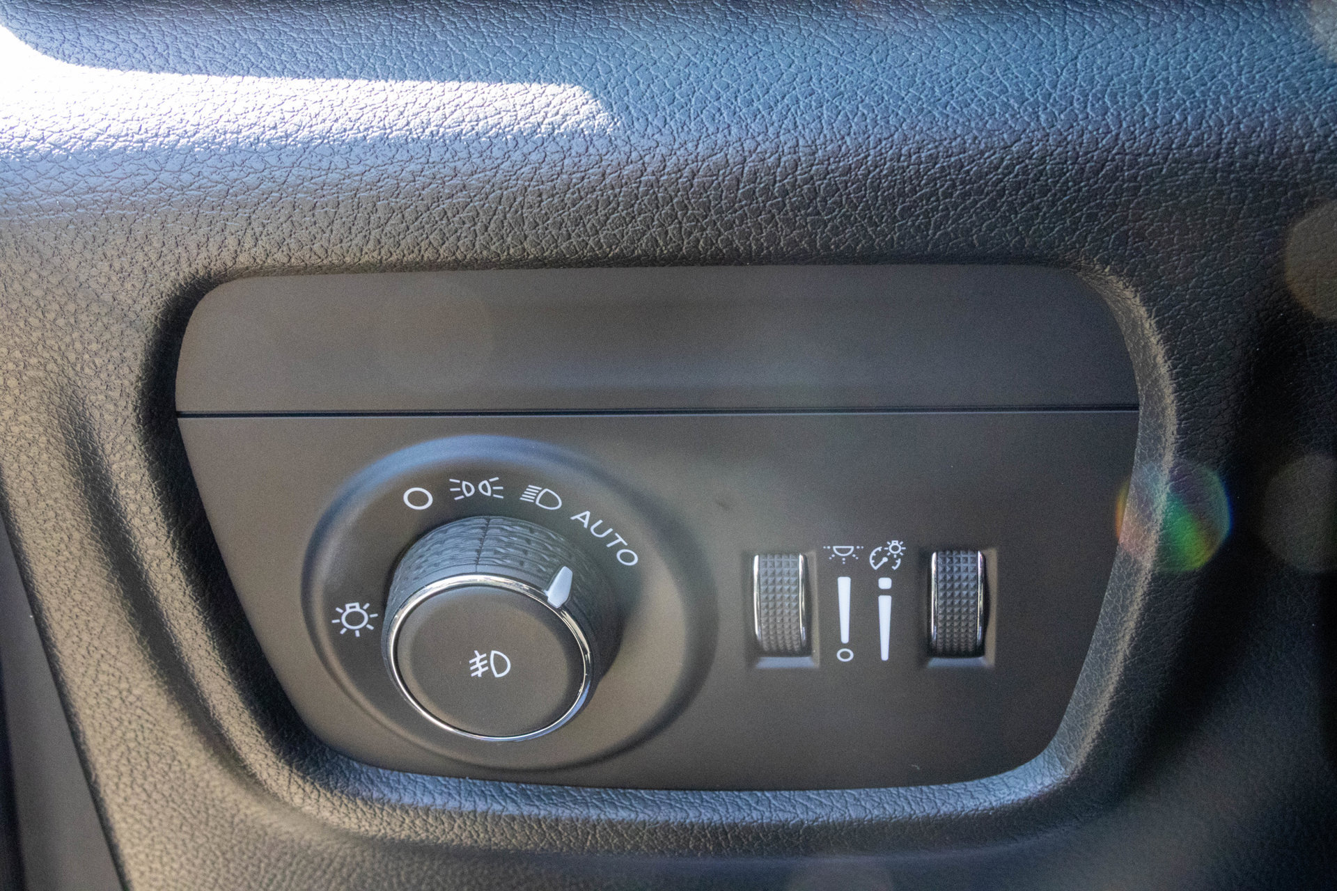 New 2026 Jeep Grand Cherokee Limited AWD/4WD image 32