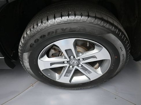 Certified 2023 Honda Pilot EX-L image 15